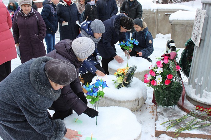 Кинешемцы почтили память ветерана ВОВ Павла Федулова фото 7