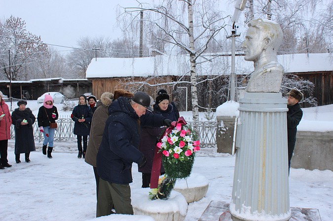Кинешемцы почтили память ветерана ВОВ Павла Федулова фото 6