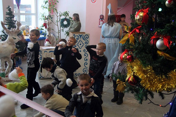 В Наволоках прошел новогодний праздник для малышей фото 9
