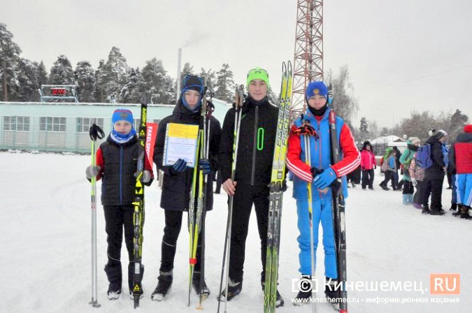 В честь генерала Василия Маргелова в Кинешме прошла лыжная гонка «патрулей» фото 22