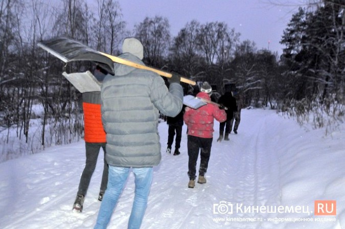 Кинешемский лихач на «УАЗе», испортивший лыжные трассы, приступил к их восстановлению фото 5