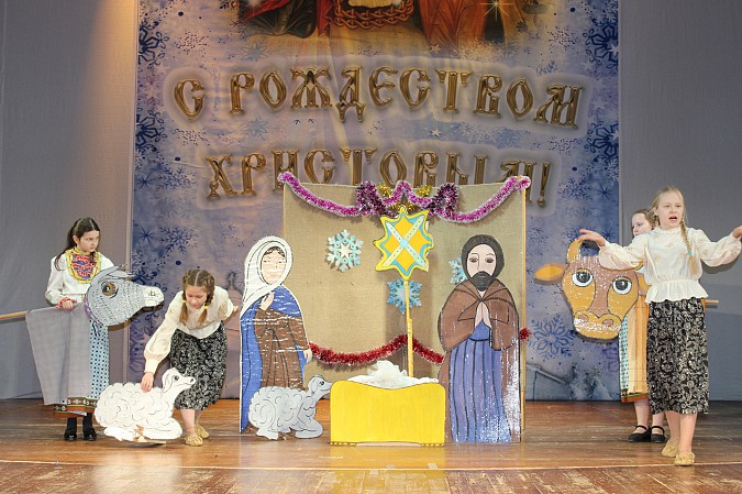 В Кинешме прошла епархиальная Рождественская елка фото 12