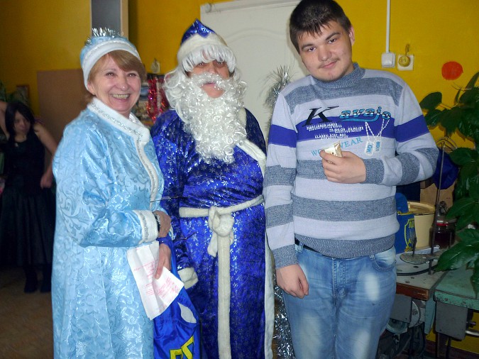 В Кинешме ЛДПР душевно поздравила людей с ограниченными возможностями с новогодними праздниками фото 22