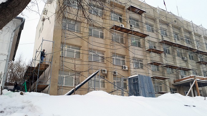 Власти Кинешмы официально признали срыв контракта по ремонту фасада мэрии фото 3