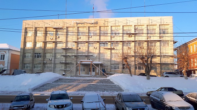 Власти Кинешмы официально признали срыв контракта по ремонту фасада мэрии фото 2