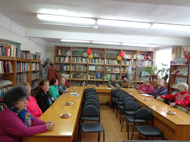 В Кинешемской библиотеке отметили юбилей журнала «Смена» фото 2