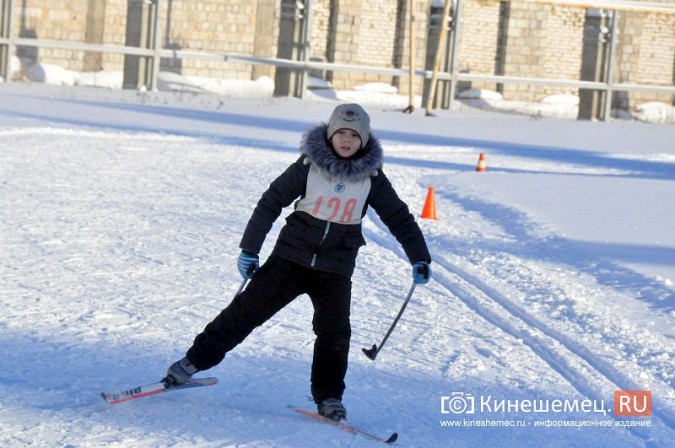 Школа №19 победила в командном первенстве Кинешмы по лыжным гонкам фото 12
