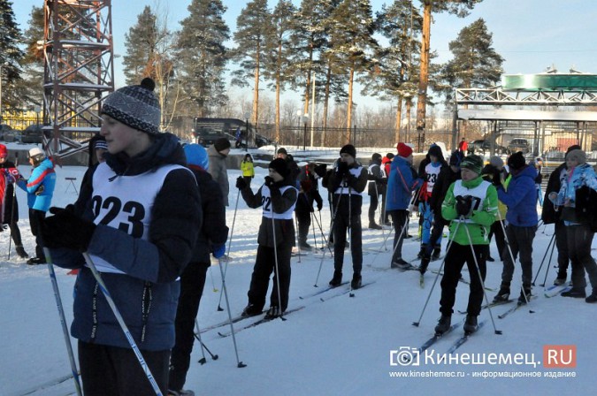 Школа №19 победила в командном первенстве Кинешмы по лыжным гонкам фото 17