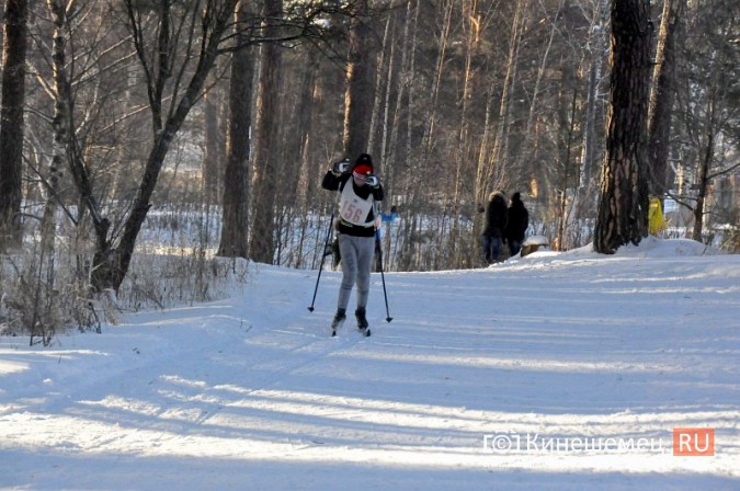 Школа №19 победила в командном первенстве Кинешмы по лыжным гонкам фото 38