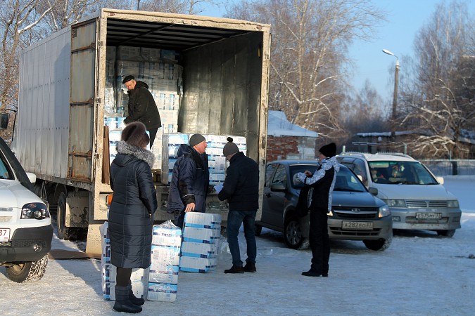 В Кинешме на улице в лютый мороз выдавали подгузники для лежачих фото 8