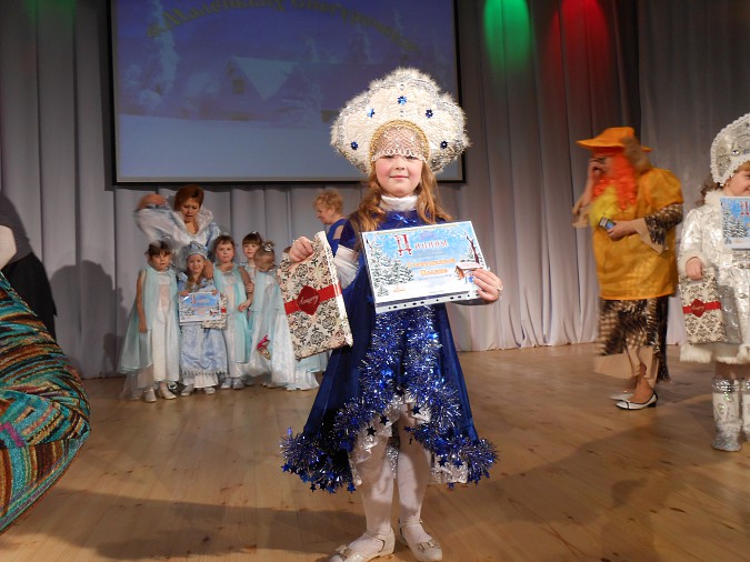 В Кинешме показали свои таланты маленькие Снегурочки фото 2