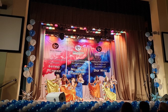 Кинешемская солистка споет на юбилейном концерте участницы «Голос-2» фото 3