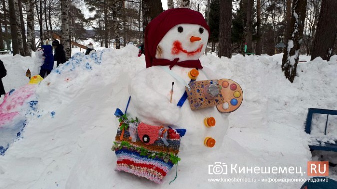 Битва снеговиков: в Кинешме прошел конкурс на лучшую скульптуру из снега фото 19