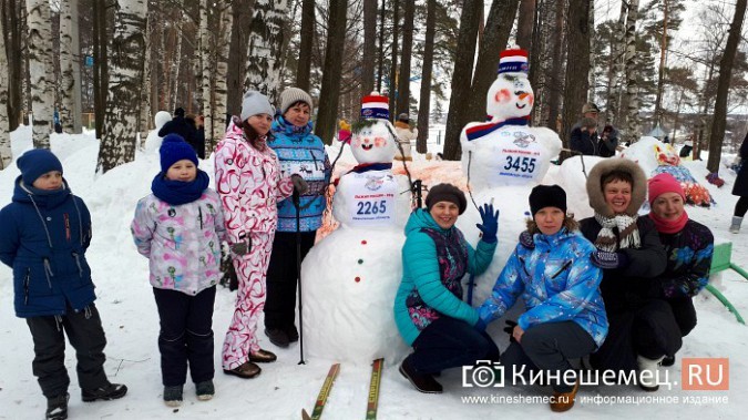 Битва снеговиков: в Кинешме прошел конкурс на лучшую скульптуру из снега фото 15