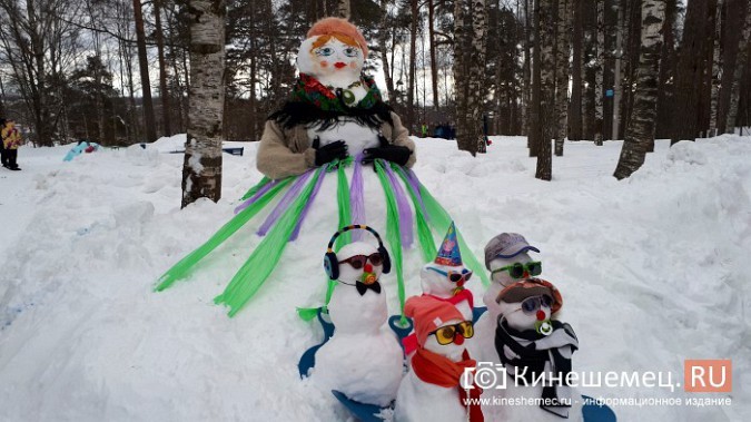 Битва снеговиков: в Кинешме прошел конкурс на лучшую скульптуру из снега фото 22