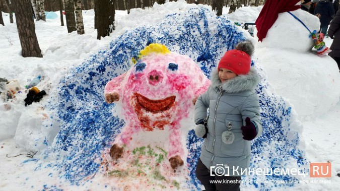 Битва снеговиков: в Кинешме прошел конкурс на лучшую скульптуру из снега фото 5