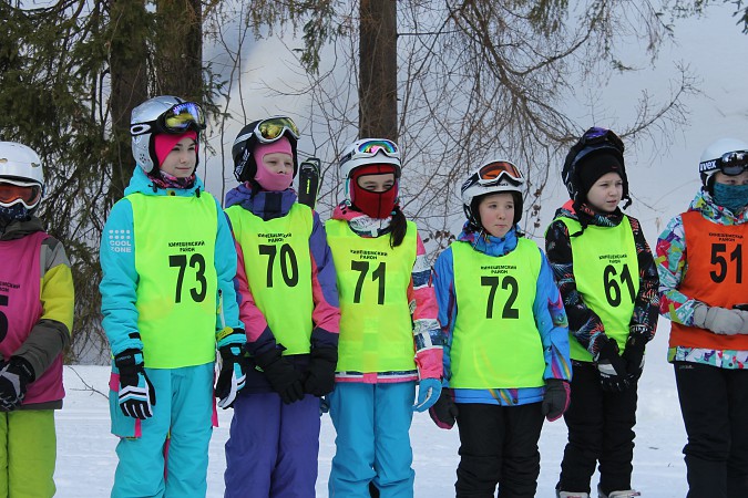 «Кинешемские Альпы» покоряли юные горнолыжники и сноубордисты фото 4