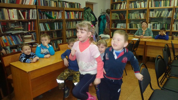 Маленькие кинешемцы постигали азбуку пешехода фото 4