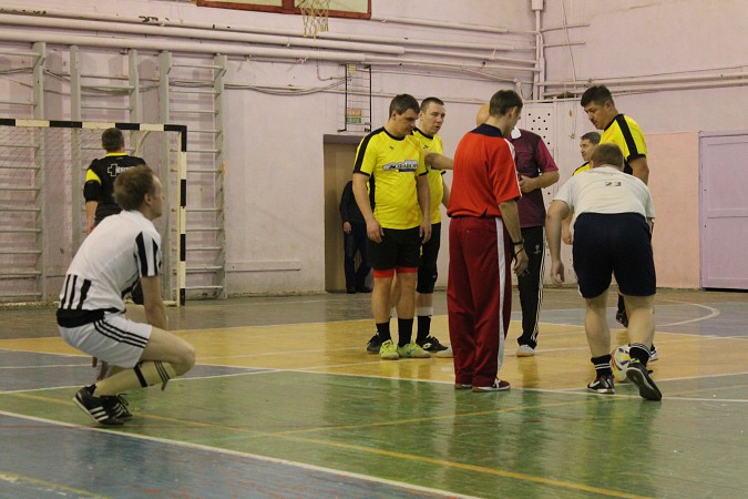 Второй круг Чемпионата Кинешмы по мини-футболу достиг экватора фото 13