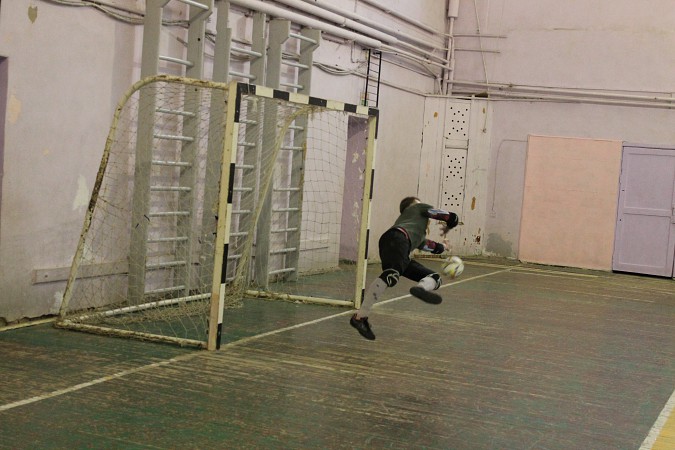 Второй круг Чемпионата Кинешмы по мини-футболу достиг экватора фото 3