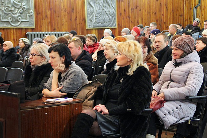 Жителей Заволжска на встрече с главой региона интересовало все: от экологии до бани фото 4