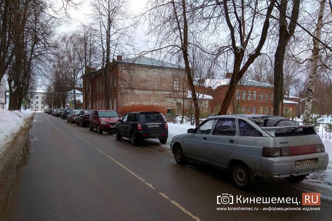 На ул.им.Крупской в центре Кинешмы запретили стоянку автомобилей фото 10