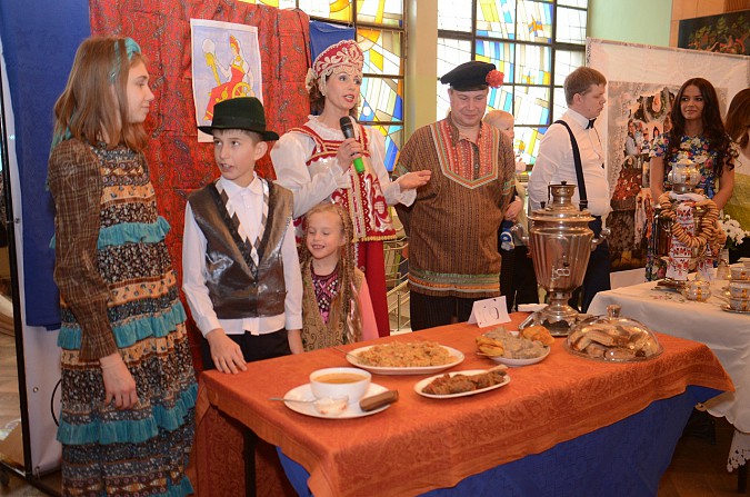 Белла Аминодова завоевала зрительские симпатии конкурса «Миссис Иваново» фото 6