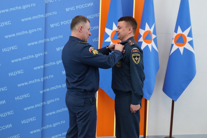 Главу МЧС Ивановской области наградили медалью Ордена «За заслуги перед отечеством» фото 2