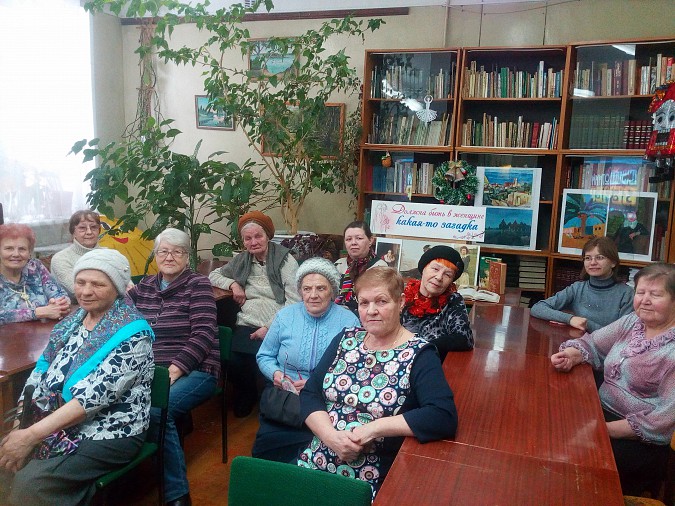 В Кинешемской библиотеке для слепых пели о женщинах и о любви фото 2