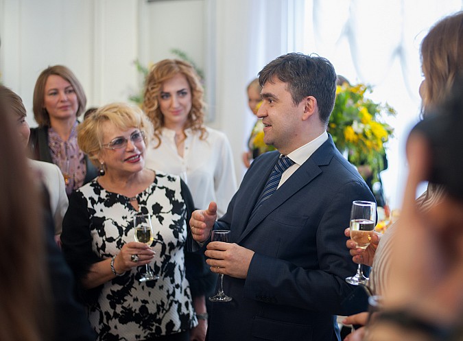 С.Воскресенский вручил госнаграды жительницам Ивановской области фото 6