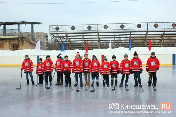 «Православный спортивный клуб» выиграл Кубок главы Кинешмы по дворовому хоккею фото 4