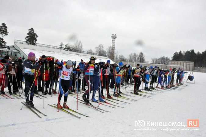 Сильнейшие лыжники Ивановской области вышли в Кинешме на старт «Весеннего марафона» фото 41