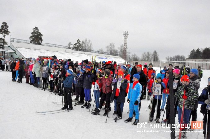 Сильнейшие лыжники Ивановской области вышли в Кинешме на старт «Весеннего марафона» фото 2