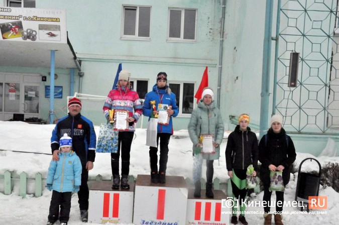 Сильнейшие лыжники Ивановской области вышли в Кинешме на старт «Весеннего марафона» фото 22