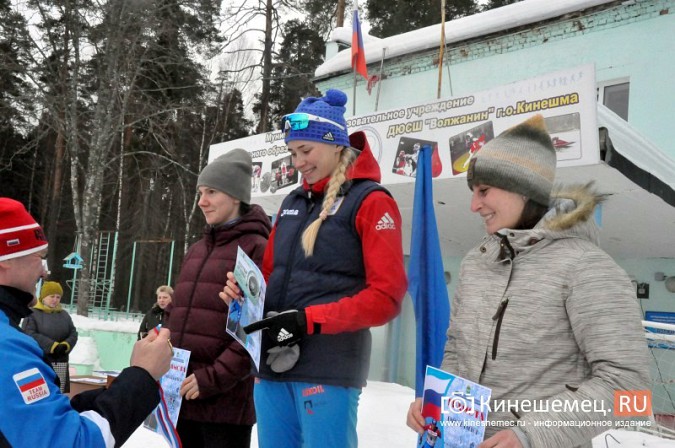 Сильнейшие лыжники Ивановской области вышли в Кинешме на старт «Весеннего марафона» фото 23