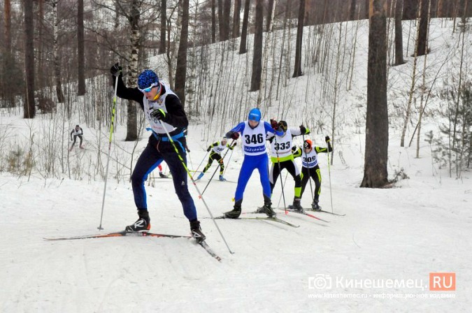 Сильнейшие лыжники Ивановской области вышли в Кинешме на старт «Весеннего марафона» фото 32