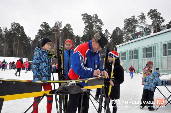 Сильнейшие лыжники Ивановской области вышли в Кинешме на старт «Весеннего марафона» фото 5