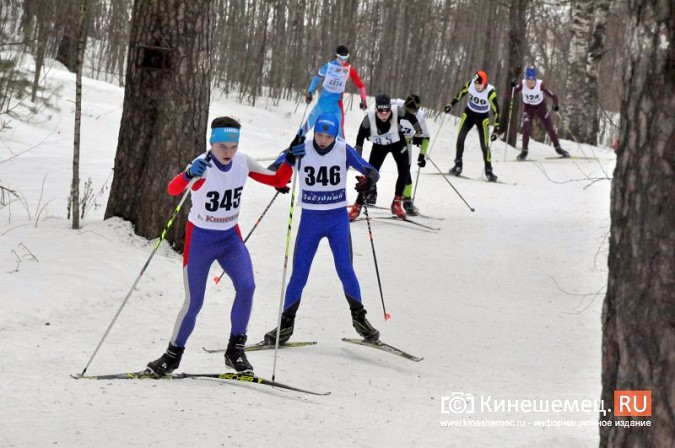Сильнейшие лыжники Ивановской области вышли в Кинешме на старт «Весеннего марафона» фото 19