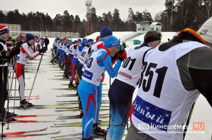 Сильнейшие лыжники Ивановской области вышли в Кинешме на старт «Весеннего марафона» фото 49