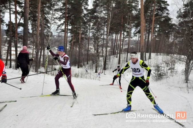 Сильнейшие лыжники Ивановской области вышли в Кинешме на старт «Весеннего марафона» фото 34