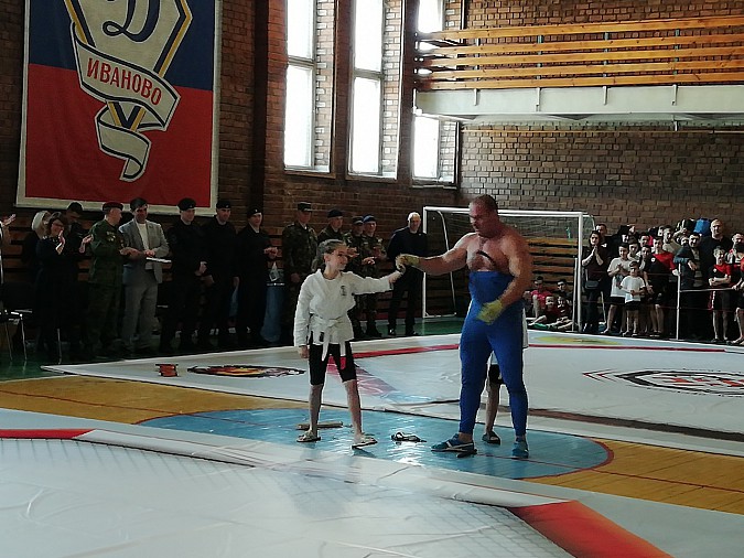 Кинешемские борцы завоевали медали всех достоинств на турнире «ОСЕ» фото 8