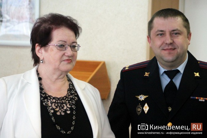 В Кинешме чествовали народных дружинников фото 16