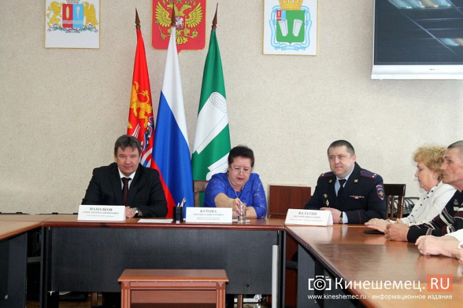В Кинешме чествовали народных дружинников фото 3