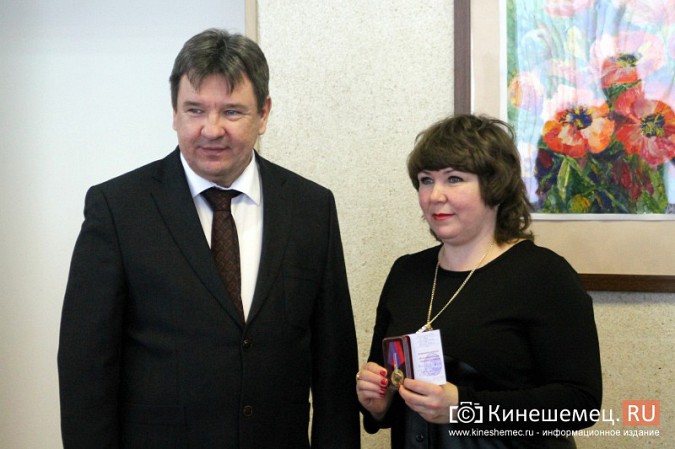 В Кинешме чествовали народных дружинников фото 12