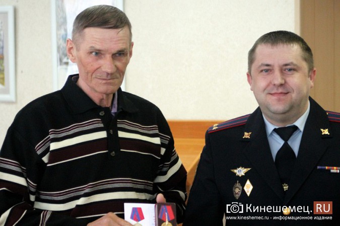 В Кинешме чествовали народных дружинников фото 17