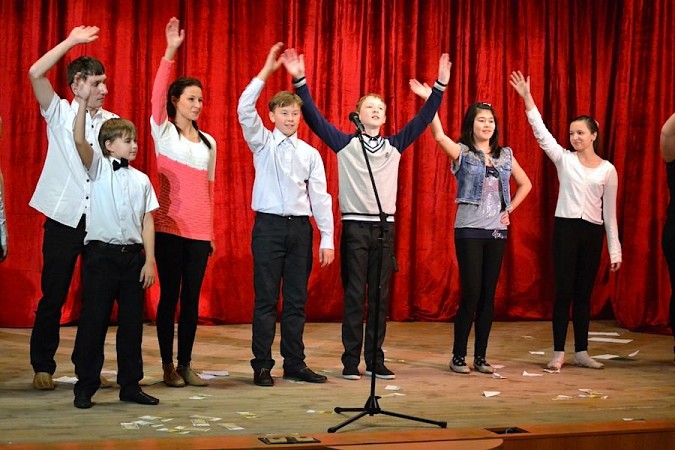 Кинешемской молодежной театральной студии Геннадия Карпова исполнилось 5 лет фото 5