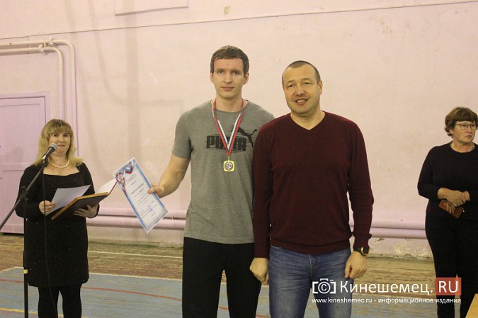 «Вымпел» стал новым чемпионом Кинешмы по мини-футболу среди взрослых команд фото 92