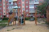 Во дворах Кинешмы по наказам депутатам от КПРФ установили детские площадки