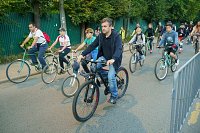 Станислав Воскресенский проехал в колонне участников «Велоночи»