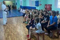 Мастер спорта Александр Туманов поделился своими знаниями с юными чемпионами